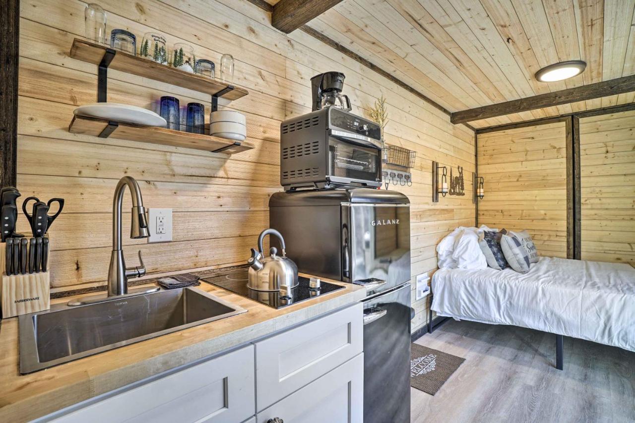 Loudonville Tiny Home With Hot Tub By Mohican State Park! מראה חיצוני תמונה